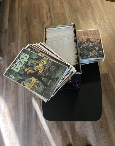 The walking dead deluxe - deluxe, #1