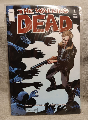 The walking dead issue 1 - dead, #1